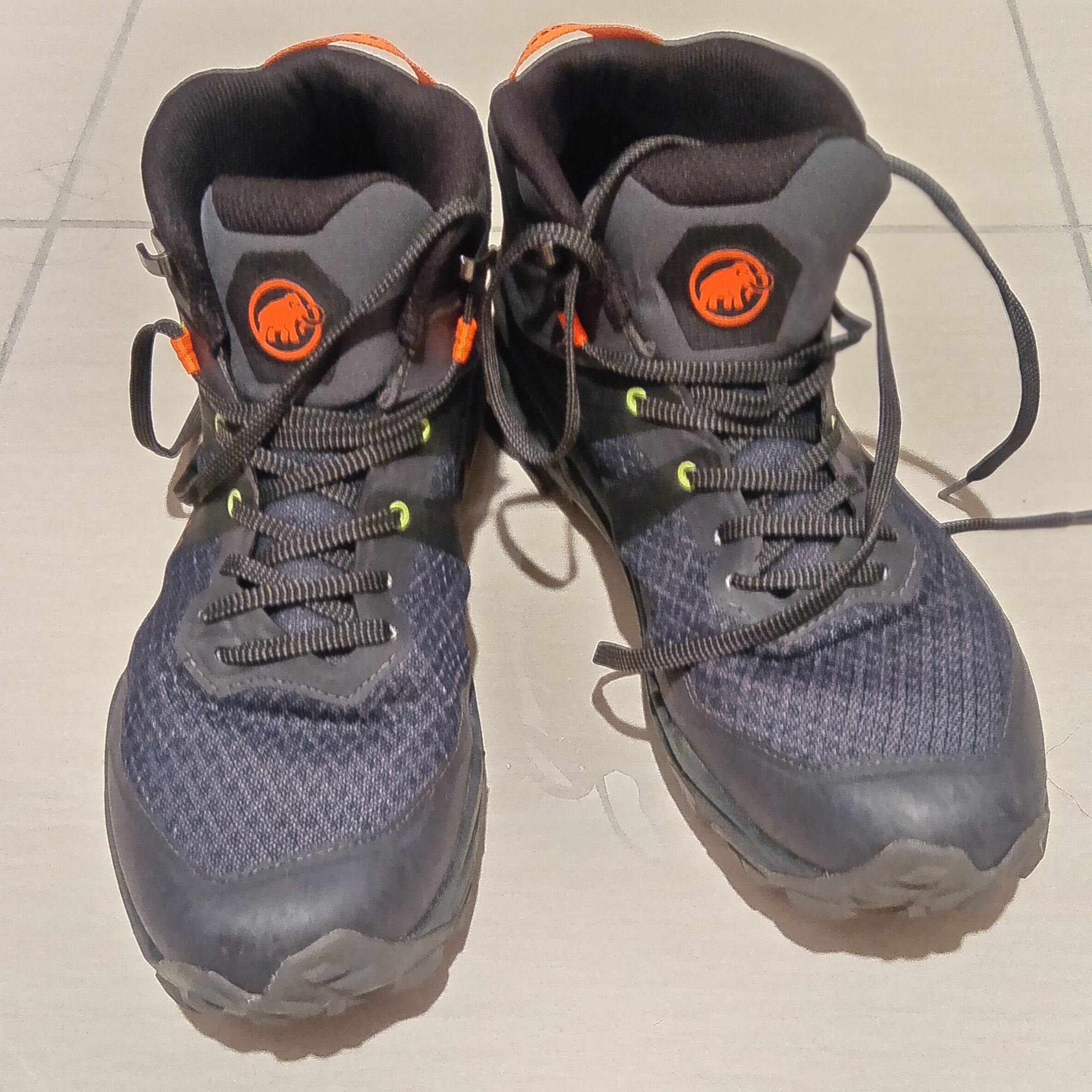 MAMMUT Sertig II Mid GTX Menの登山靴